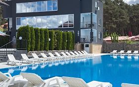 Avalon Hotel&pool